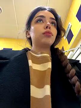 pantyless from StripChat