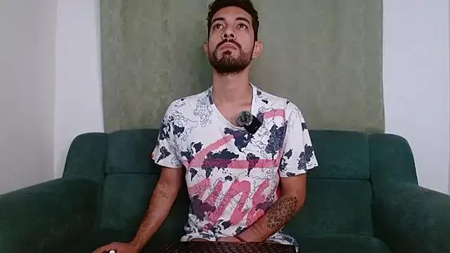 ReyPablo1 from StripChat