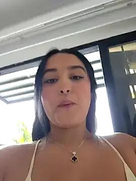 Masturbate to sweet slut Rosa_Warreen_ Rosa_Warreen_ from StripChat