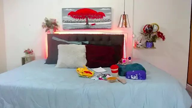 Rose_Thompson1 on StripChat