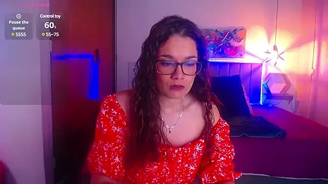 Rose_Thompson1 on StripChat