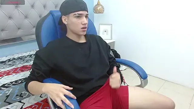 SamBlack_ on StripChat