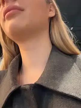 Try naked performer SashaCatt SashaCatt from StripChat