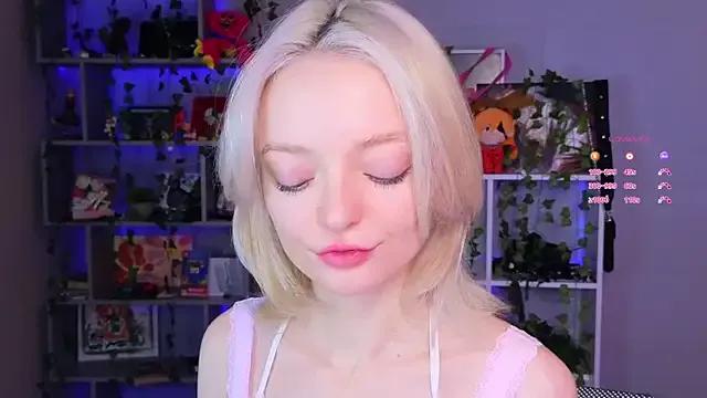 Try StripChat's ShizukaBlanche ShizukaBlanche from StripChat