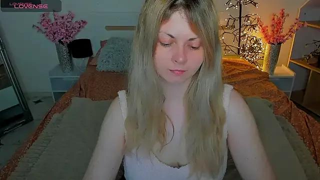 SmilingEmily_