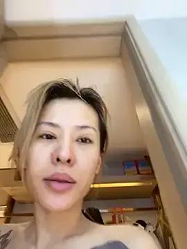 Sunflower-77 from StripChat