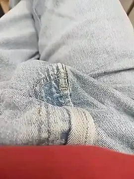 Tolgareelvar on StripChat