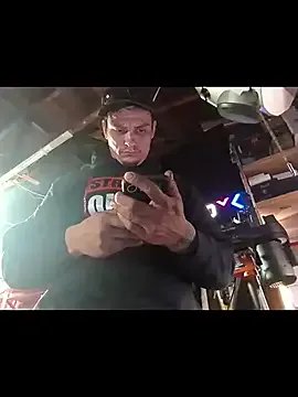 twistafatpipe on StripChat