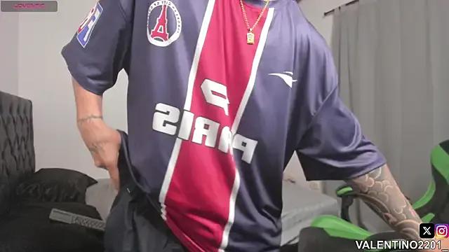 Valentino_Xander from StripChat