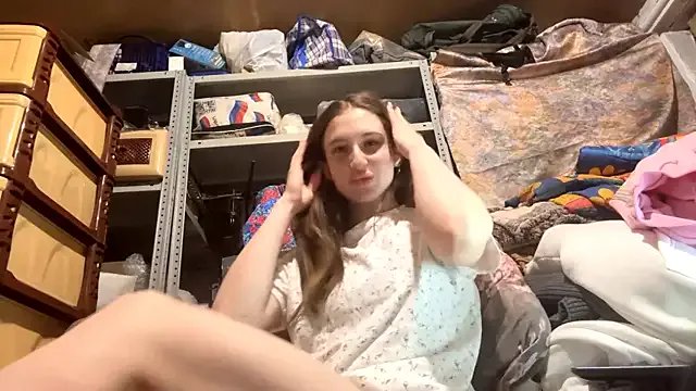 VelvetNoirra — Air kiss