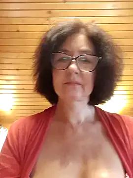 Explore StripChat's Vikimoon11 vikimoon11 from StripChat