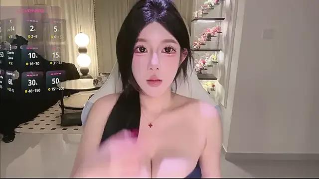 Xiaoxue_L from StripChat