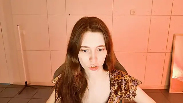 Yoka_paradoXXX on StripChat