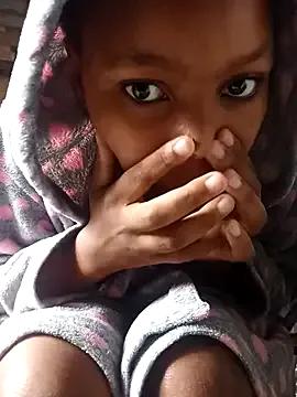 Discover StripChat's YourHunxxx YourHunxxx from StripChat